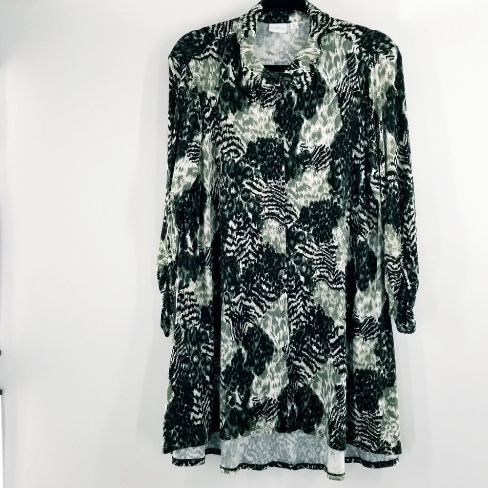 New Directions Snake Pattern Button Up Tunic Mult… - image 1